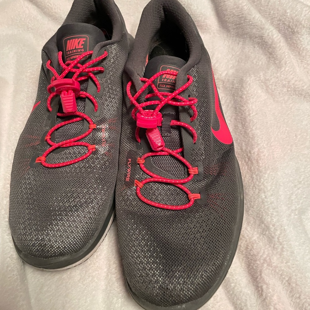 Womens nike running shoes